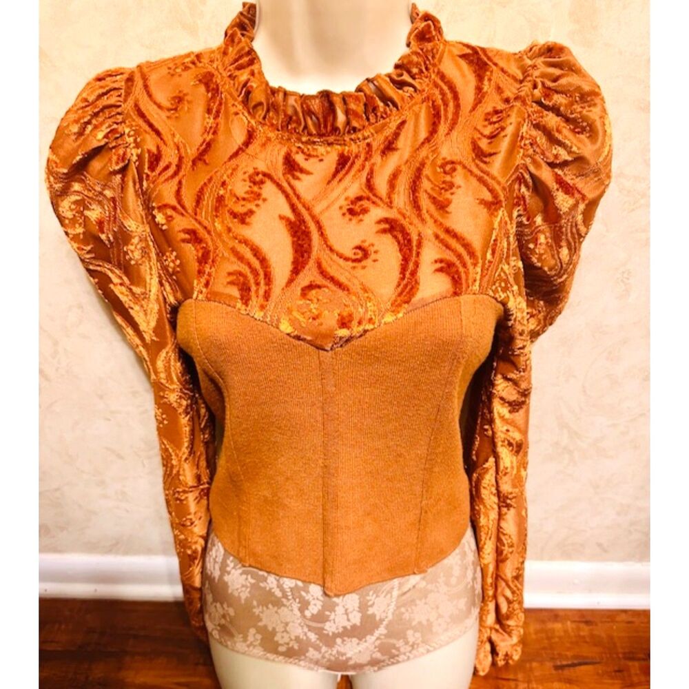 On12th Young Contemporary Orange Ruffled Fairy Neck Medieval Velvet Floral Top M